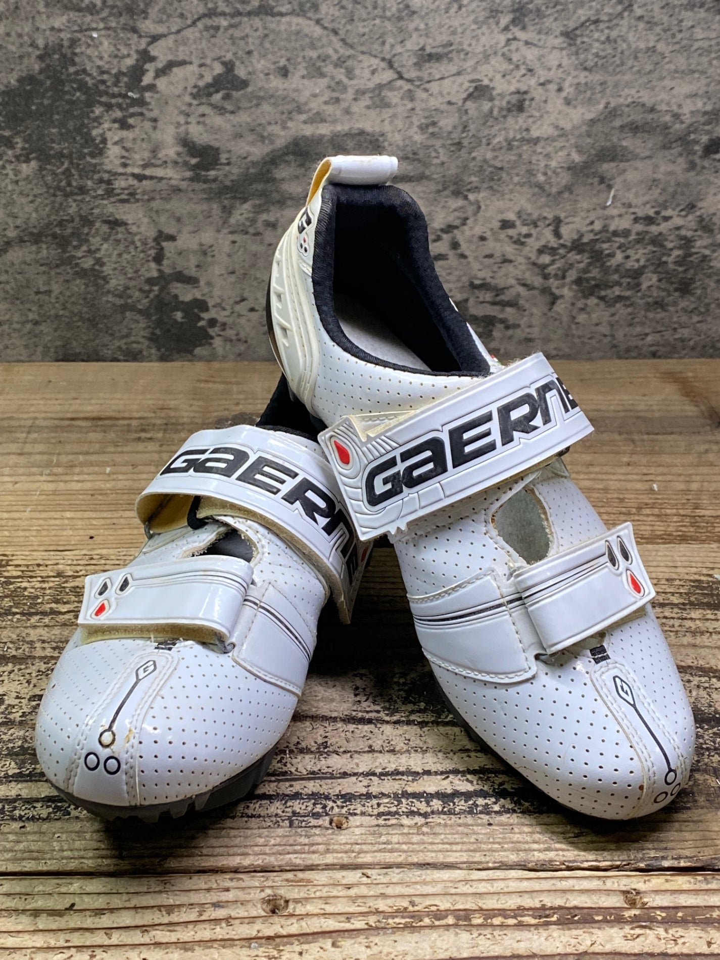 GAERNE ガエルネ CARBON G TORNADO ロードシューズ 41 GAERNE