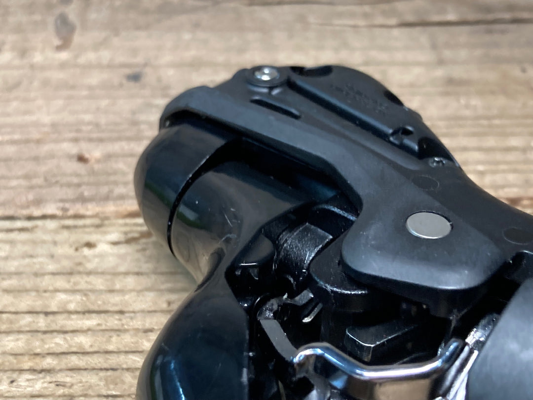 JL067 シマノ SHIMANO 105 ST-R7020 STIレバー 11S 右 ※ホース取り付け部クラックのためジャンク