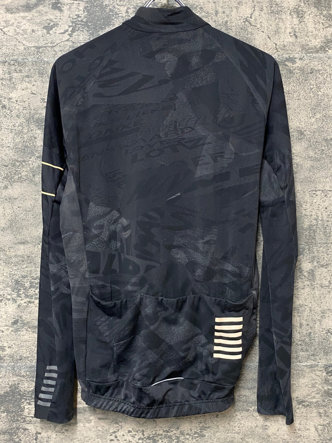 KM923 ラファ Rapha PRO TEAM LONG SLEEVE THERMAL JERSEY ROAD GRAFFITI 長袖 サイクルジャージ L ロゴヒビ