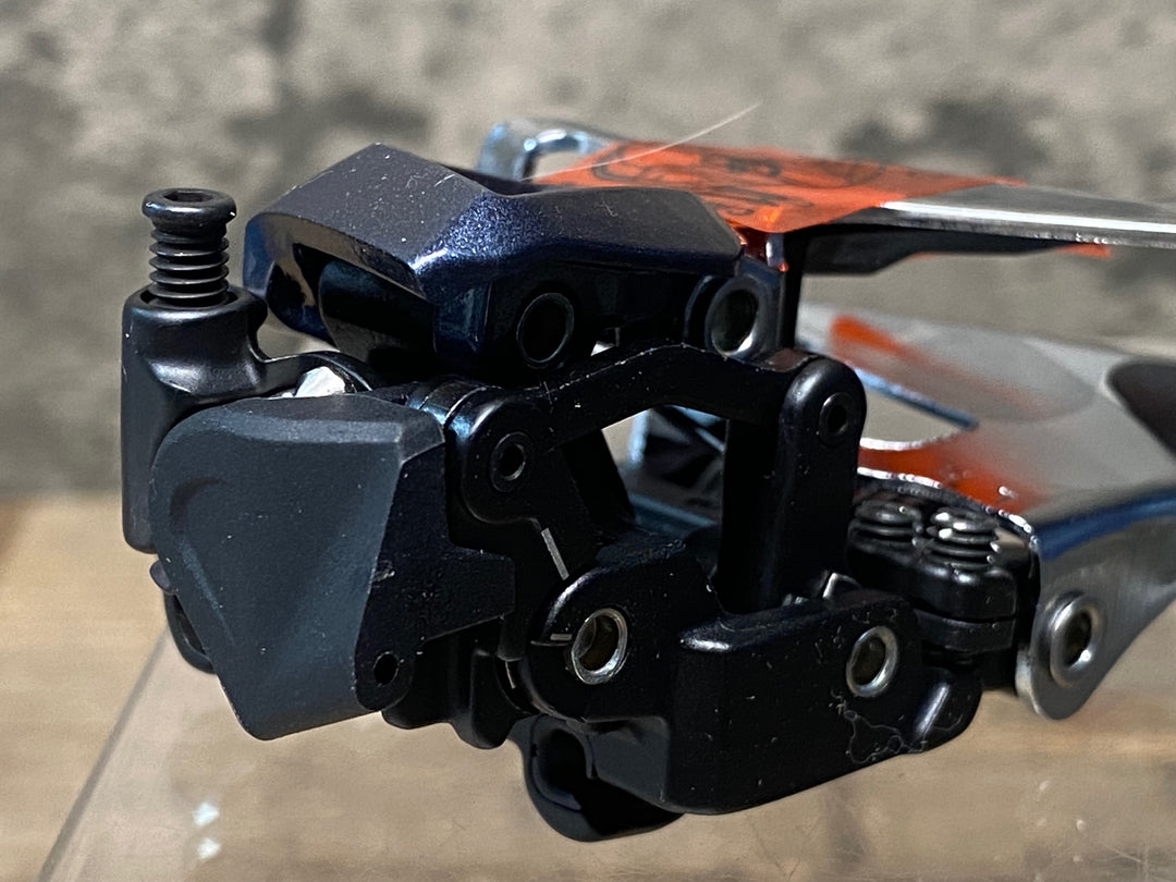 JP082 シマノ SHIMANO アルテグラ ULTEGRA FD-R8000 フロントディレーラー 直付