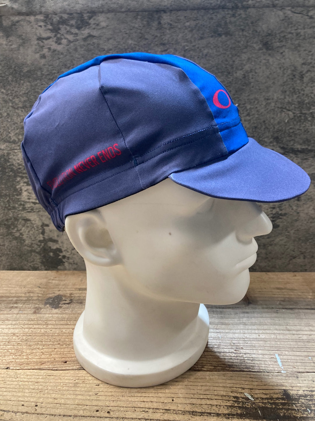 KI723 オークリー OAKLEY サイクルキャップ 紺 青 ワンサイズ