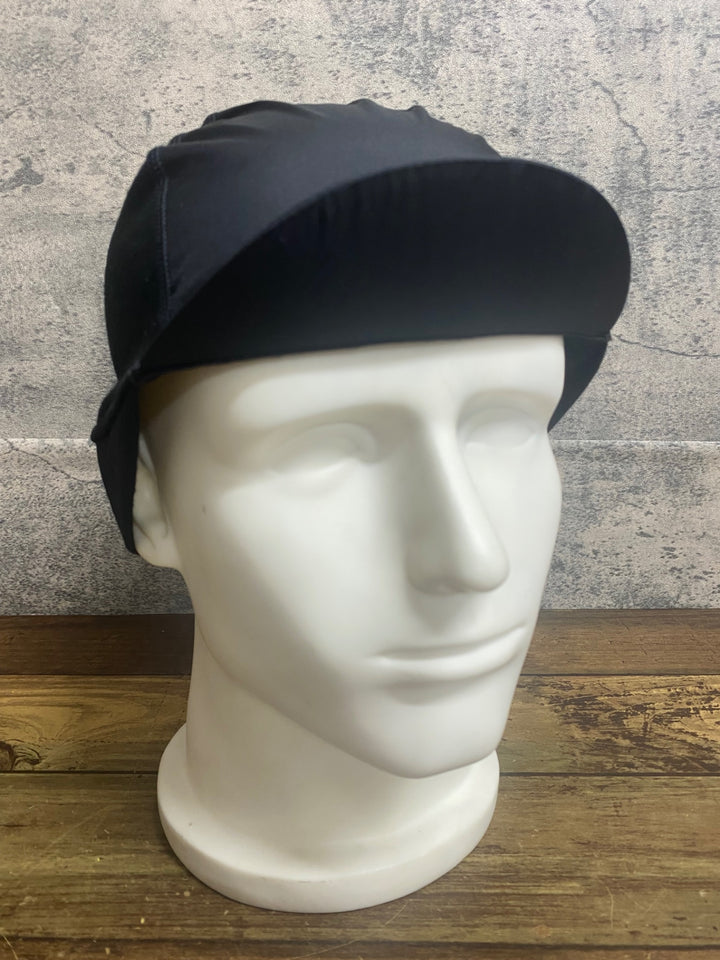 JY134 ラファ Rapha PEAKED MERINO HAT サイクルキャップ 黒 ワンサイズ