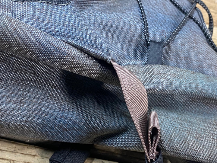 JV483 ロウロウマウンテンワークス RawLow Mountain Works Bike'n Hike Post Bag サドルバッグ