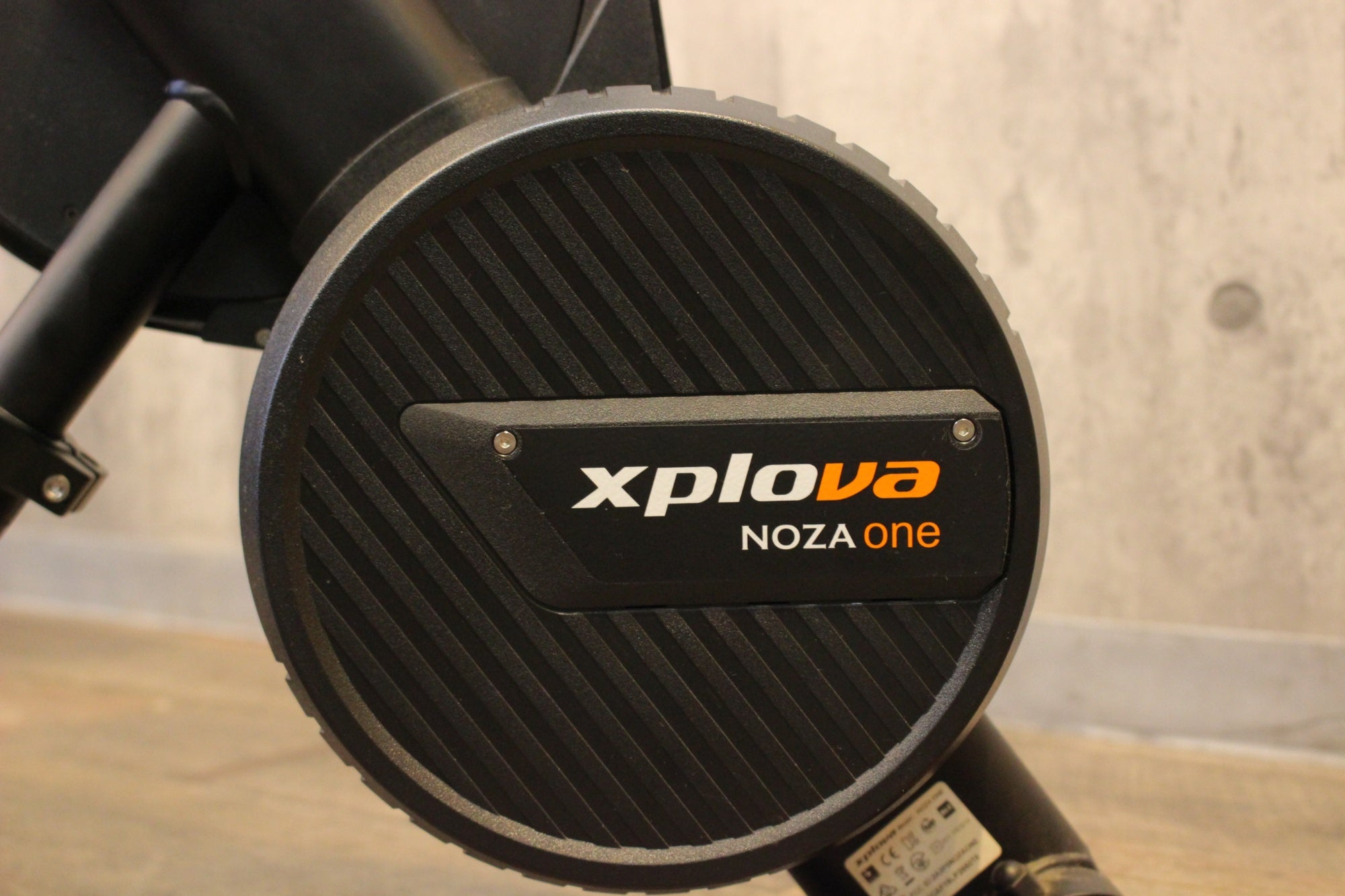 xplova NOZA ONE ローラー台 ブラック XPLOVA NOZA-ONE(ノザ-ワン) ローラー台(ダイレクトドライブ