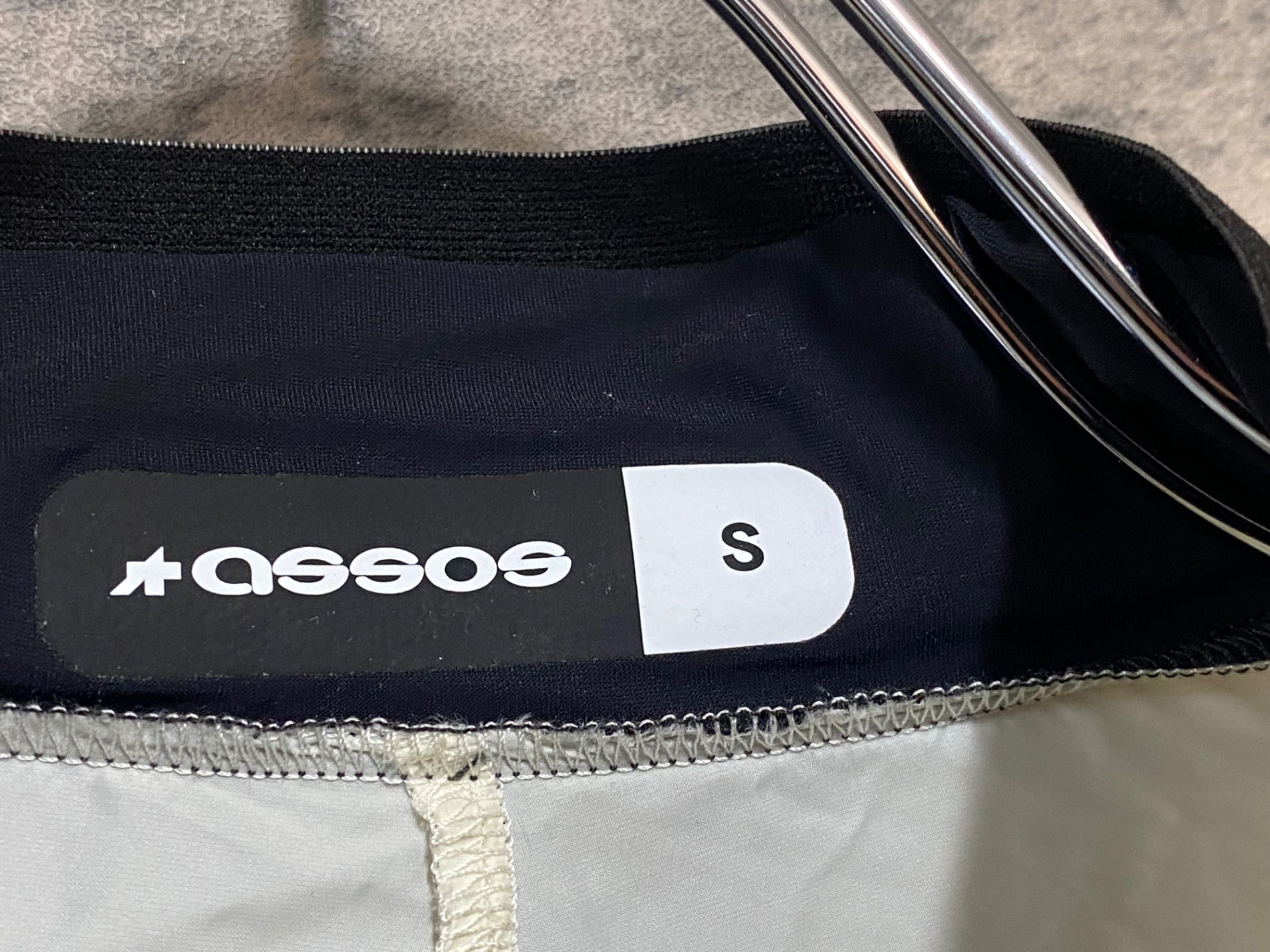 JZ083 アソス ASSOS MILLE GT WIND JACKET C2 長袖 ウィンドブレーカー