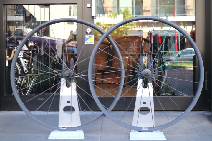 DT SWISS ダイカット オキシック PR1400 DICUT OXIC 21 アルミ チューブレスレディ ホイールセット シマノ 12/11S ワイドリム 【東京南麻布店】