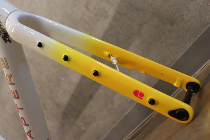 認定中古車 新品未使用 チャプター２ CHAPTER 2 KAHA 2025 Sサイズ カーボン グラベルバイク フレームセット 【さいたま浦和店】