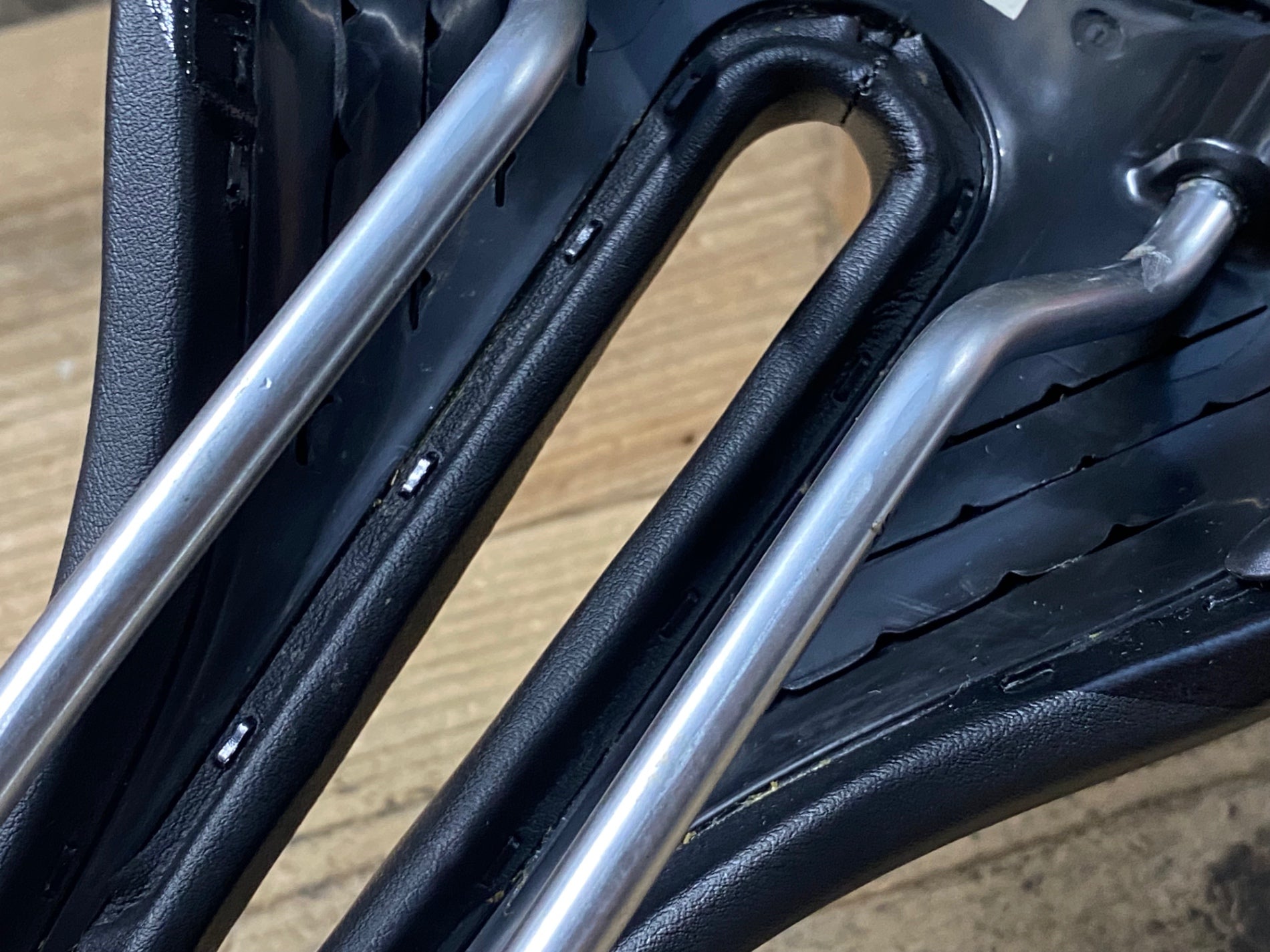 KJ052 ボントレガー BONTRAGER MONTROSE COMP サドル 黒 138mm – BICI