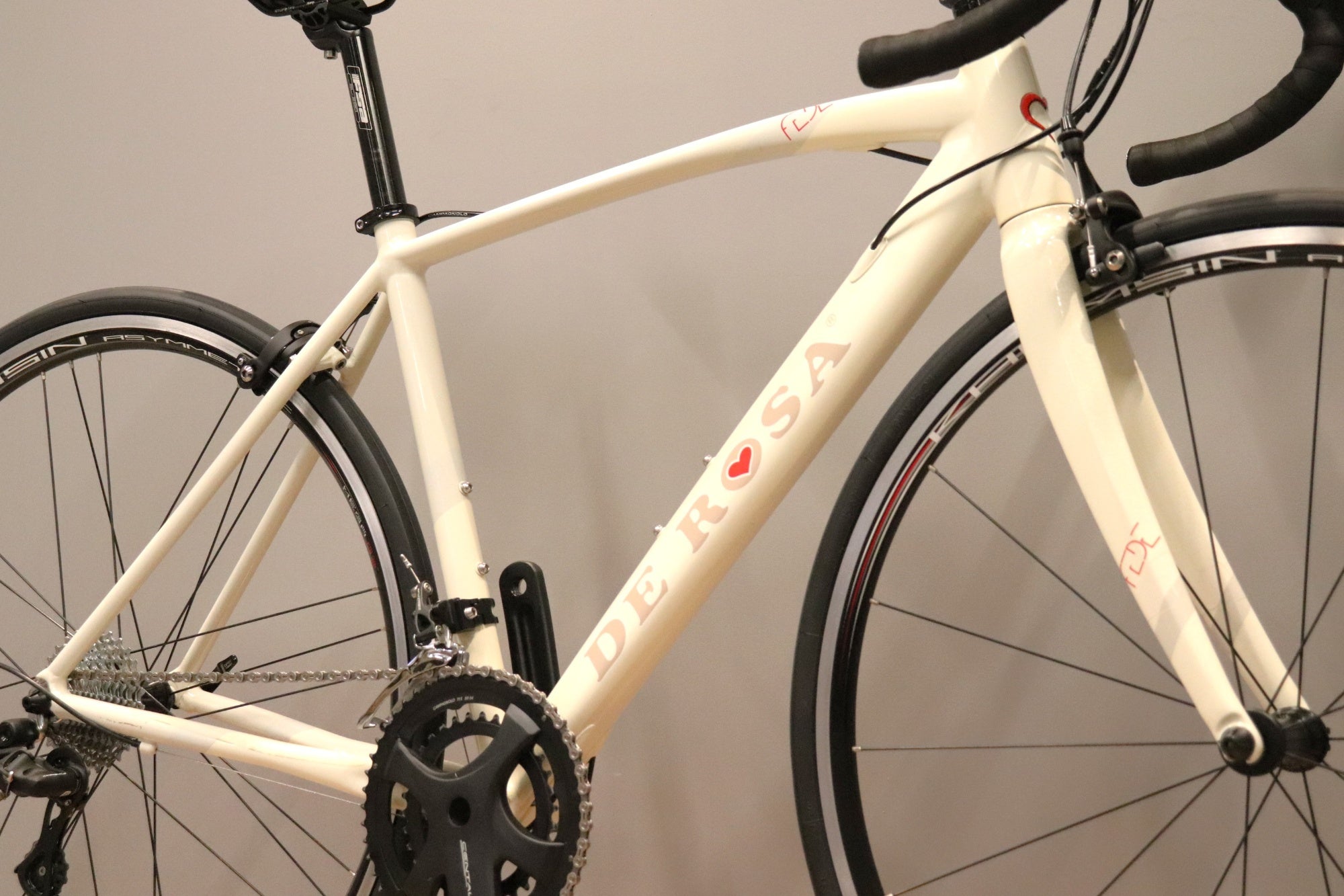 ロードバイク デローザ FEDE105 デローザ DE ROSA フェデ FEDE 2018モデル 44サイズ カンパニョーロ