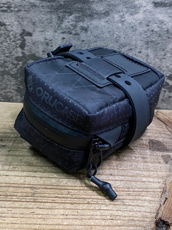 JK024 オルケース ORUCASE SADDLE BAG HC サドルバッグ 黒 0.4L