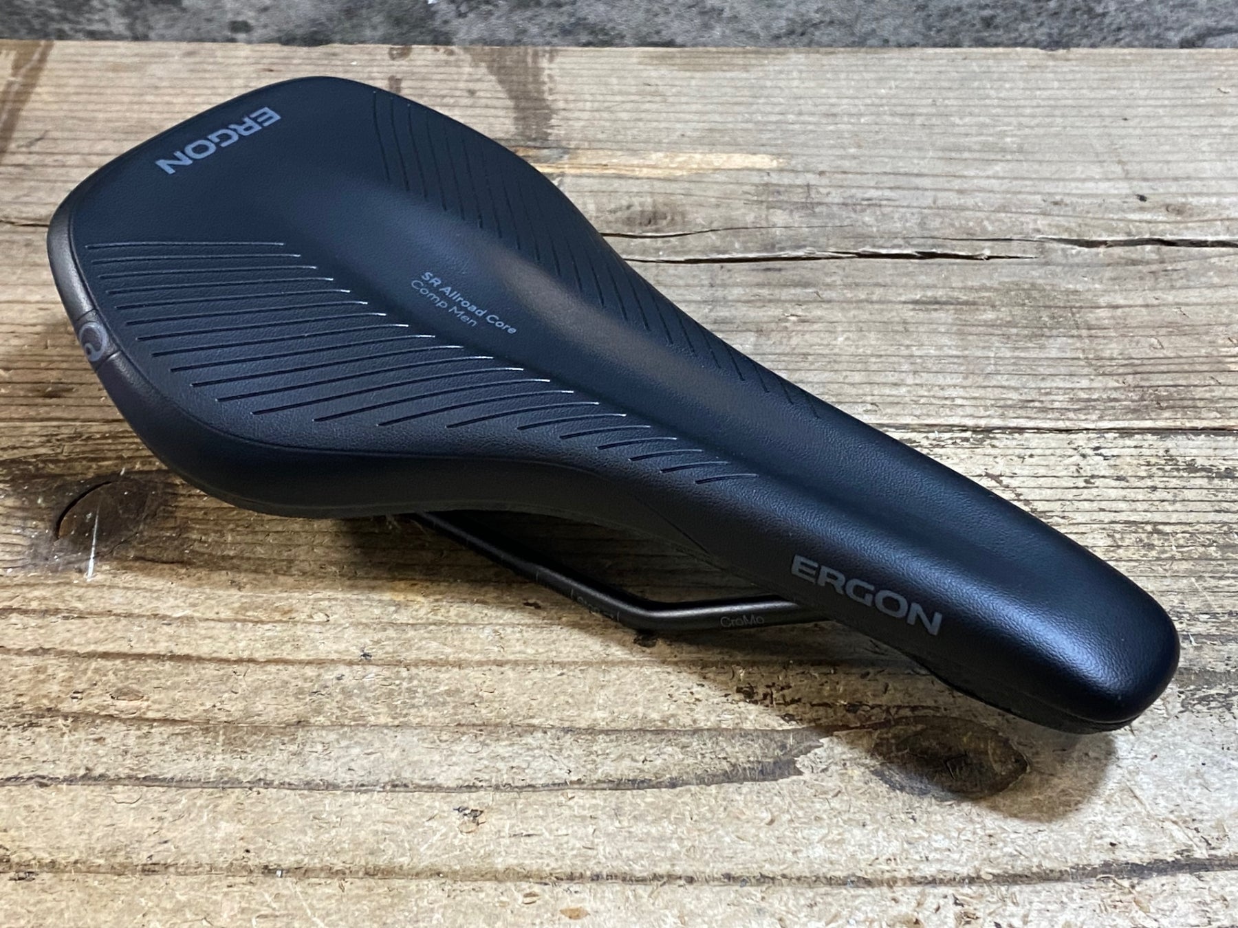 KC294 エルゴン ERGON SR Allroad Core Comp Men サドル クロモリ