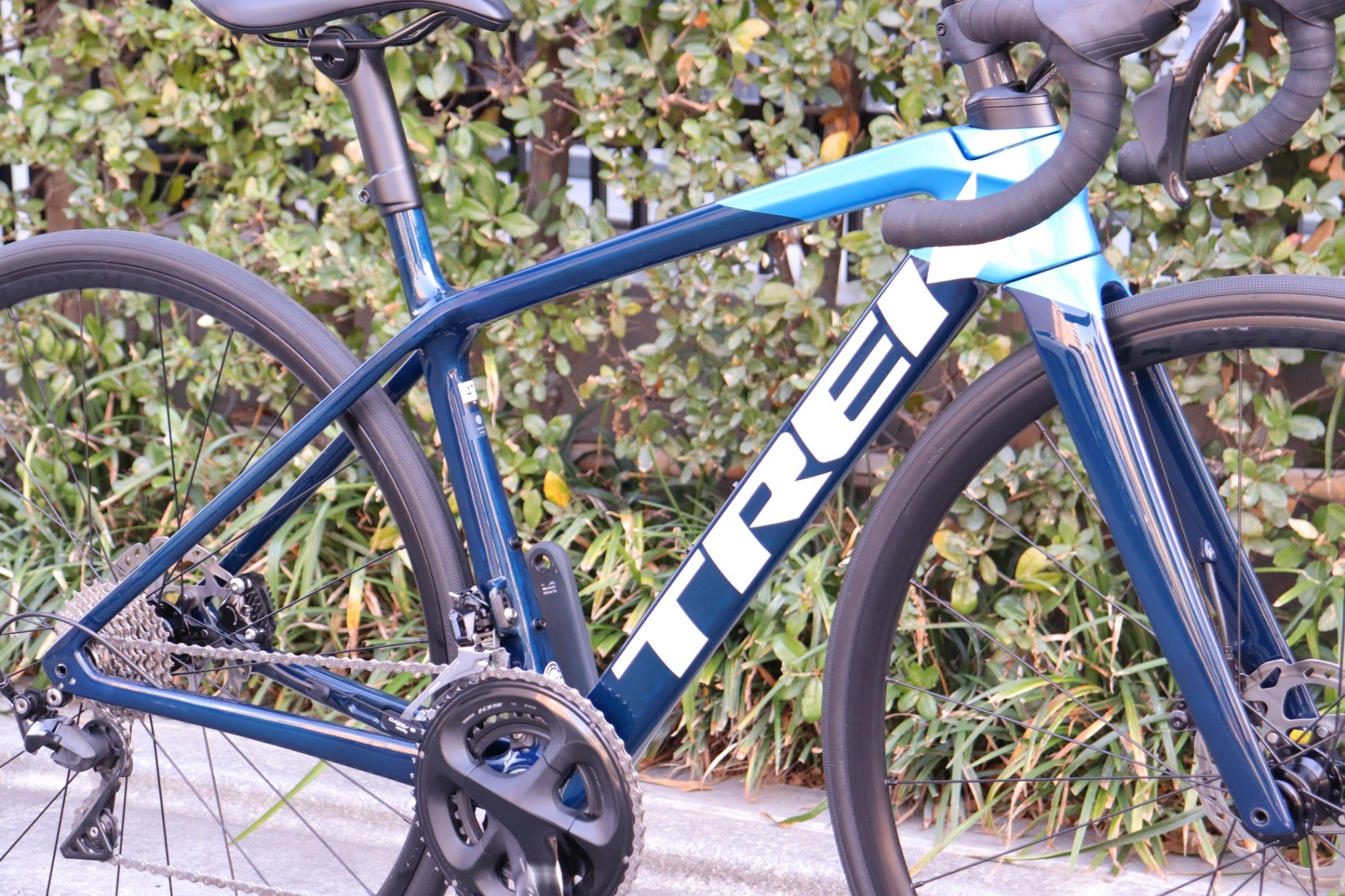 トレック TREK エモンダ EMONDA SL5 DISC 2021年 47サイズ シマノ 105