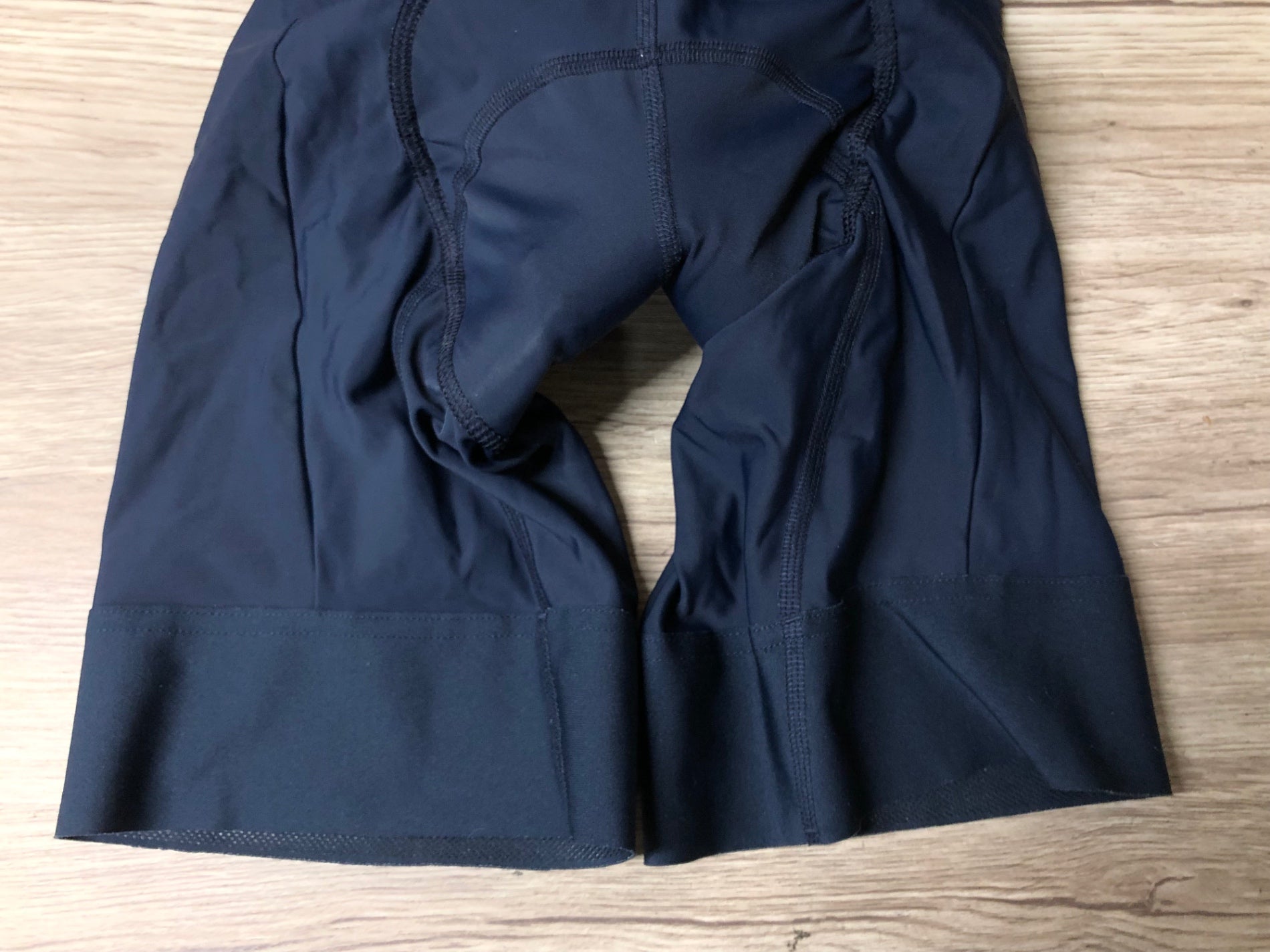 新品未使用 ラファRapha S プロチーム ビブショーツネイビー KC754 ラファ Rapha PRO TEAM SHORTS ビブショーツ 紺 ホワイト M