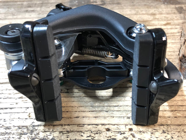 JR409 シマノ SHIMANO アルテグラ ULTEGRA BR-R8110-F ダイレクトマウント キャリパーブレーキ フロント