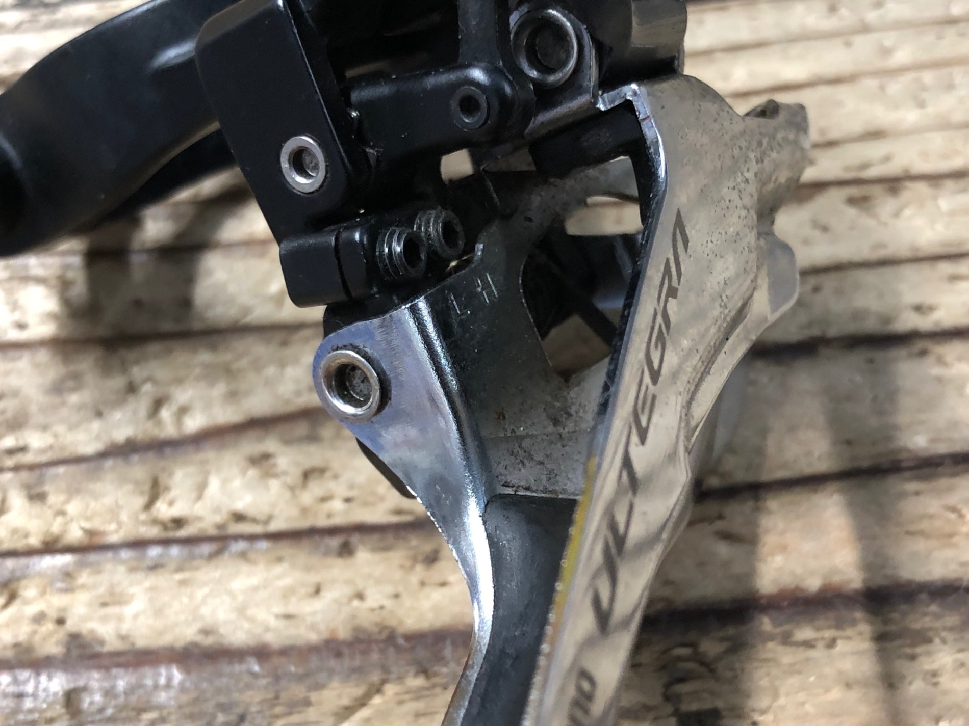 JP038 シマノ SHIMANO アルテグラ ULTEGRA FD-R8000 フロント