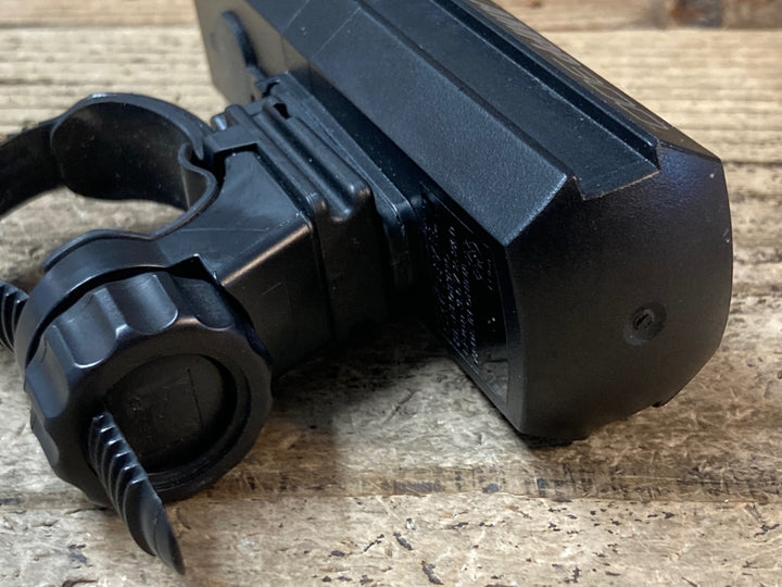 JV827 キャットアイ CATEYE AMPP300 フロントライト 点灯確認済