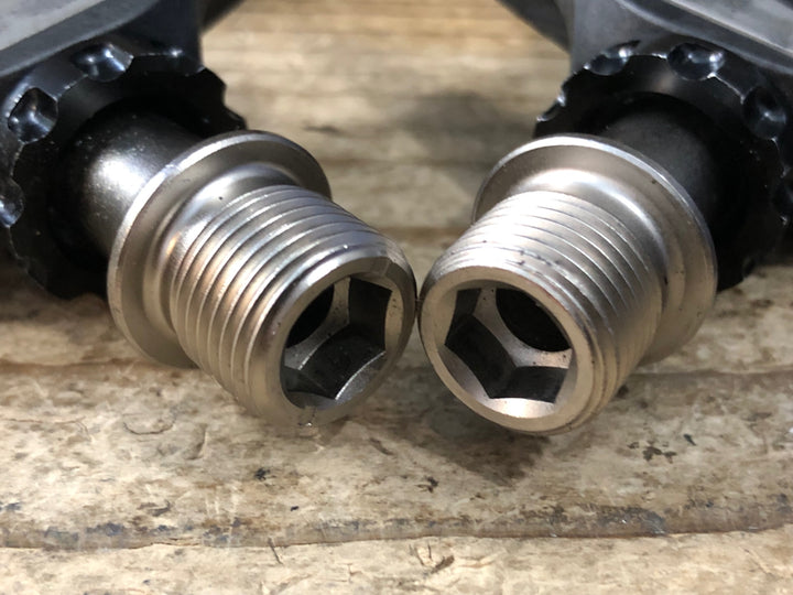 JT721 シマノ SHIMANO 105 PD-R7000 ビンディングペダル SPD-SL