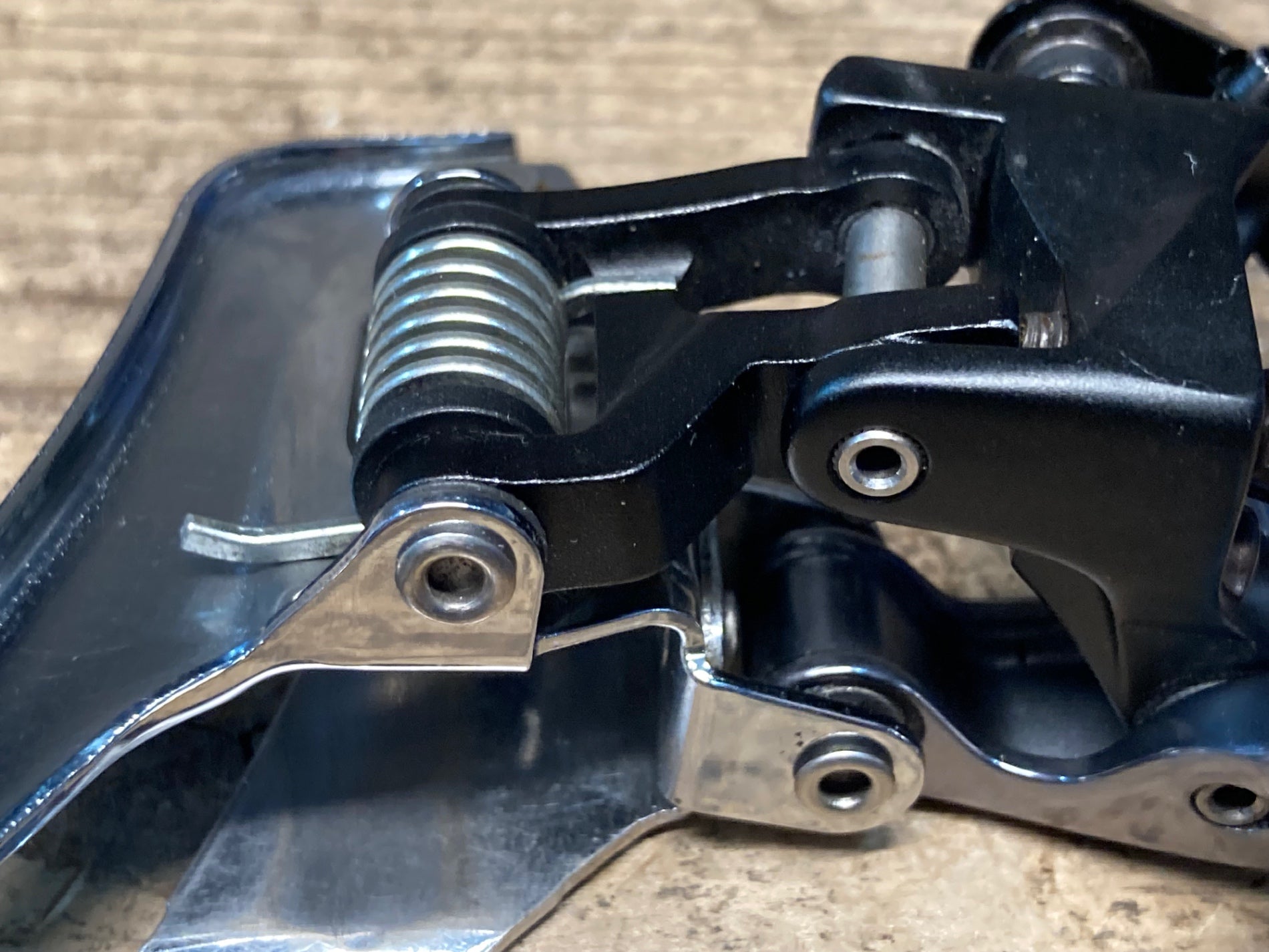 JG531 スラム SRAM フォース FORCE FD フロントディレイラー 直付