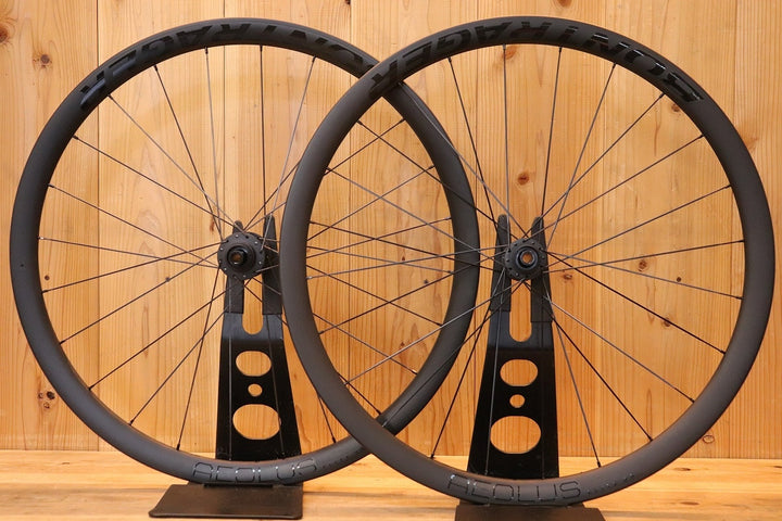 ボントレガー BONTRAGER アイオロス エリート AEOLUS ELITE 35 DISC カーボン チューブレスレディ ホイールセット シマノ 11/12S 【芦屋店】