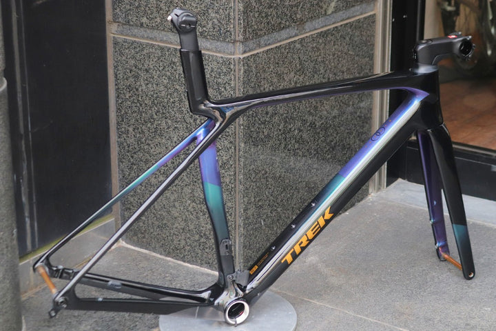 トレック TREK マドン MADONE SL7 GEN8 2025モデル Mサイズ カーボン ディスク ロードバイク フレームセット 【東京南麻布店】