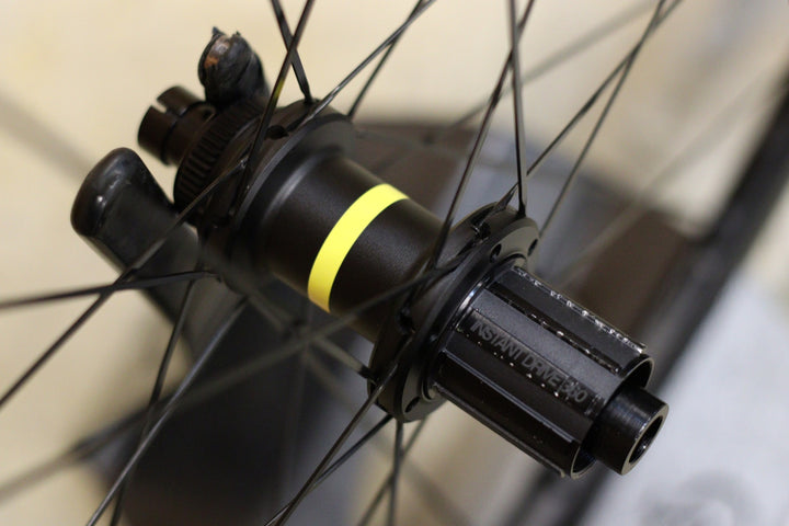 マヴィック MAVIC キシリウム KSYRIUM S 25 DISC アルミ チューブレスレディ ホイールセット シマノ 12/11S 【立川店】