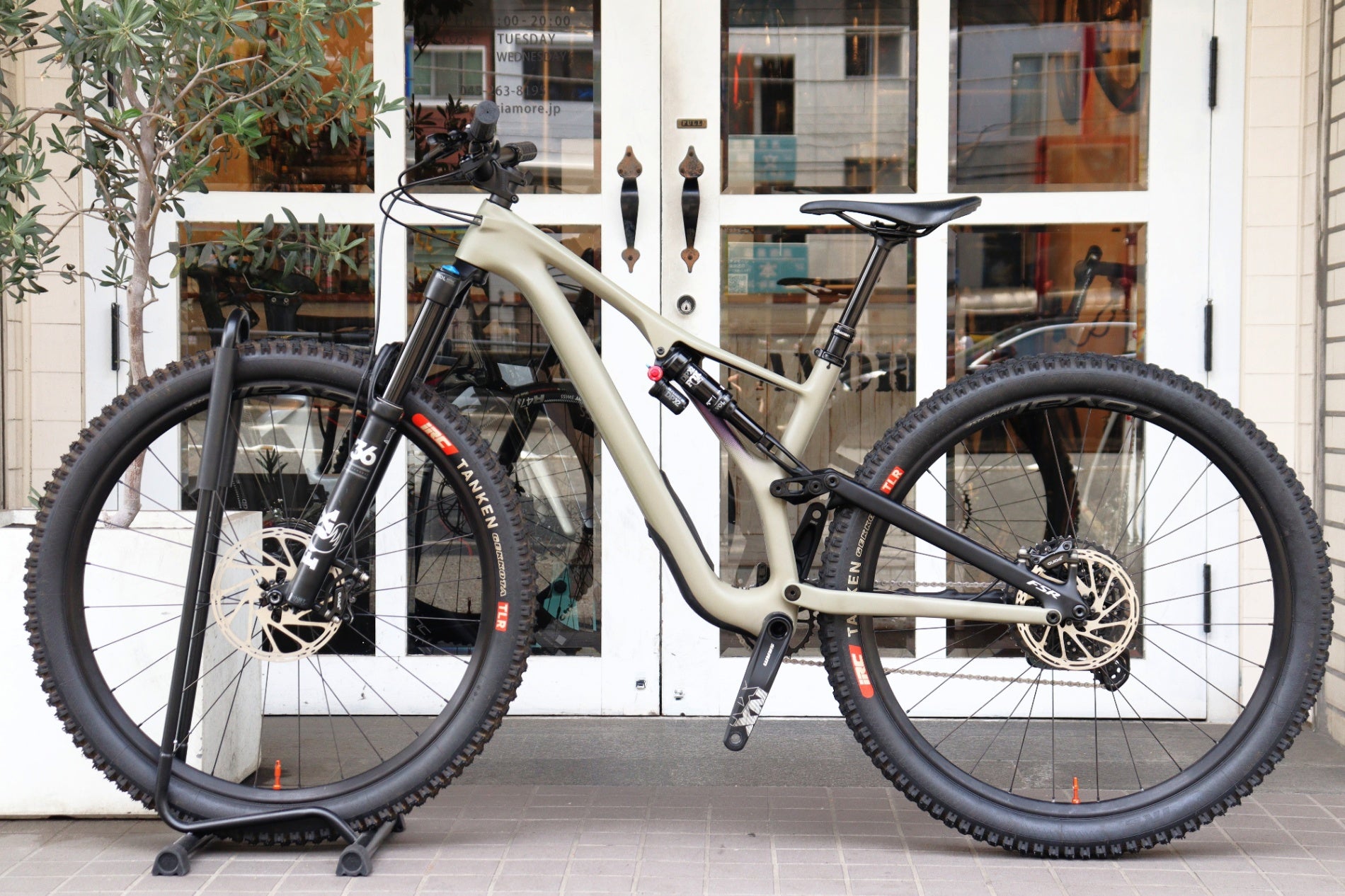 スペシャライズド SPECIALIZED スタンプジャンパー STUMPJUMPER EXPERT