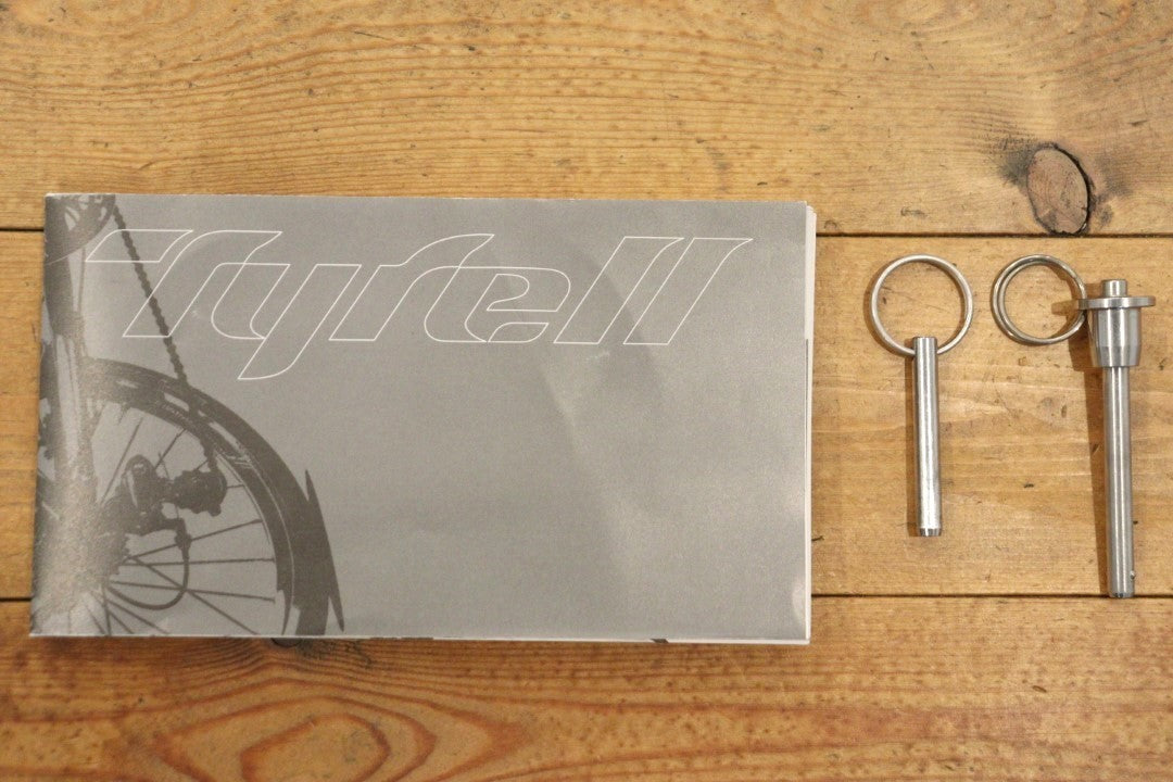 タイレル Tyrell FX 2013モデル シマノ ティアグラ 4500 MIX 9S アルミ 20インチ ミニベロ 折り畳み 小径車 ロードバイク 【横浜店】