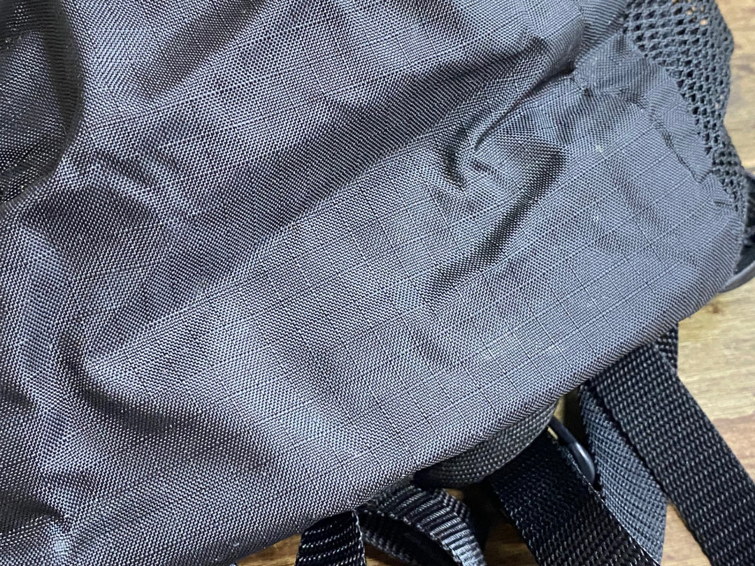 KL669 ドイター deuter speedlite 10 350 リュックサック バックパック 黒