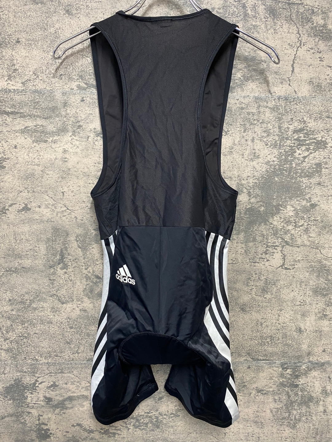 JT256 アディダス ADIDAS ビブショーツ 黒 ※サイズ不明 タグカット