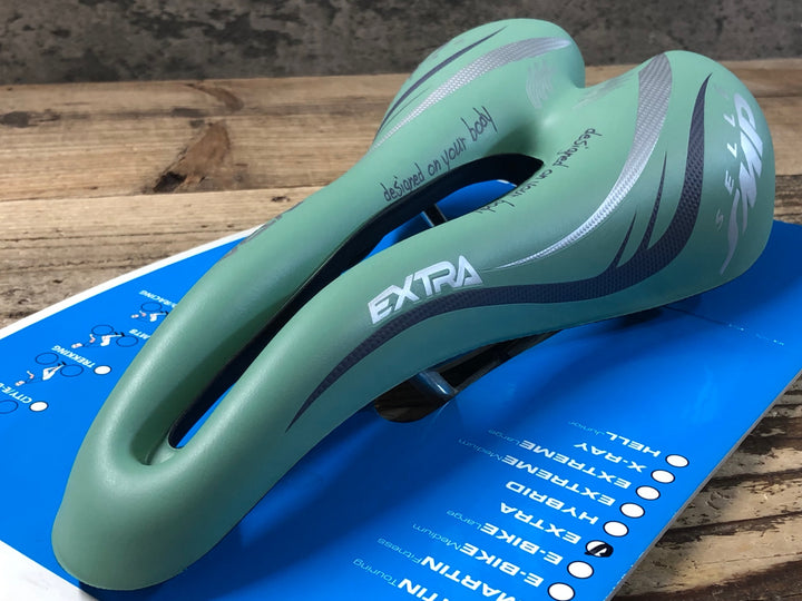 KL118 SELLE SMP EXTRA サドル ライトグリーン ※擦れ