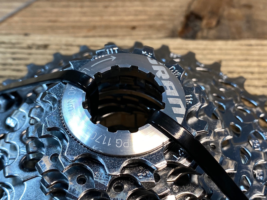JN327 スラム SRAM フォース FORCE 22 PG1170 スプロケット 11-32T 11S