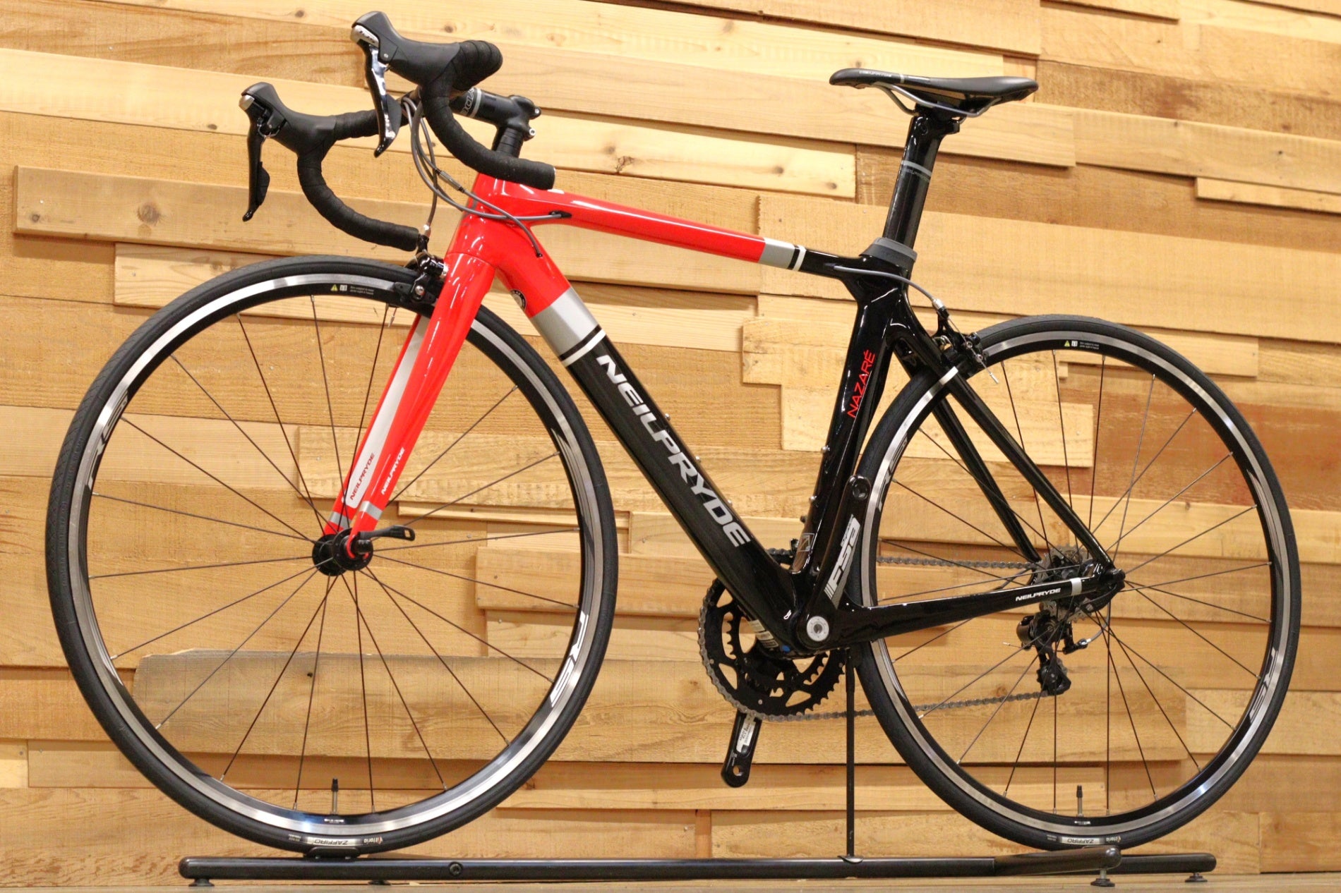 未走行車 ニールプライド NEILPRYDE ナザレ NAZARE 2016 Sサイズ