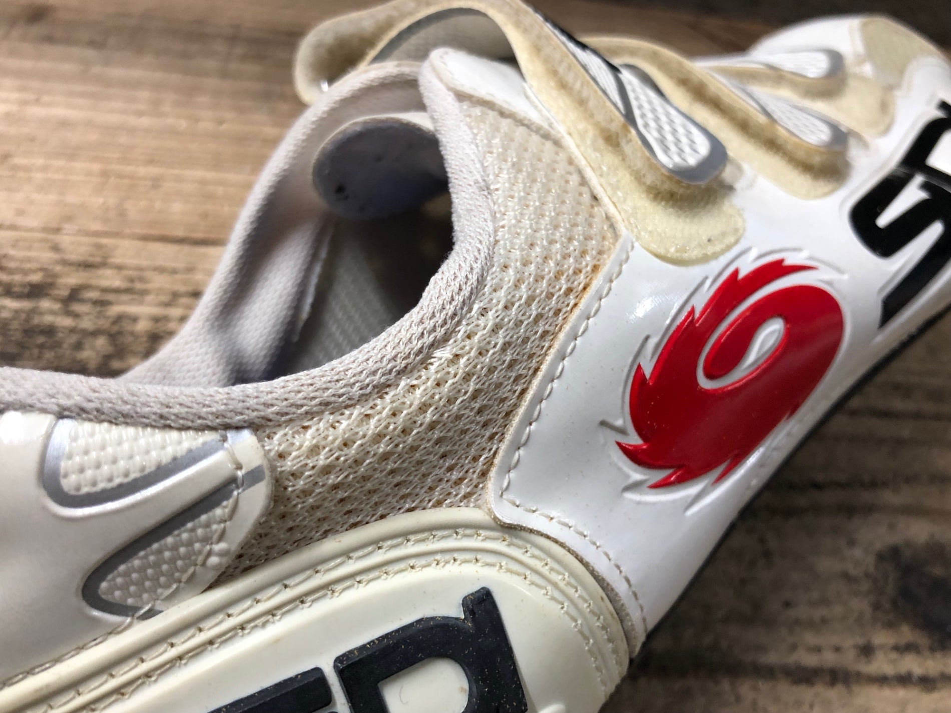 JT867 シディ SIDI GENIUS 7 ビンディングシューズ 白 EU42 ※日焼け