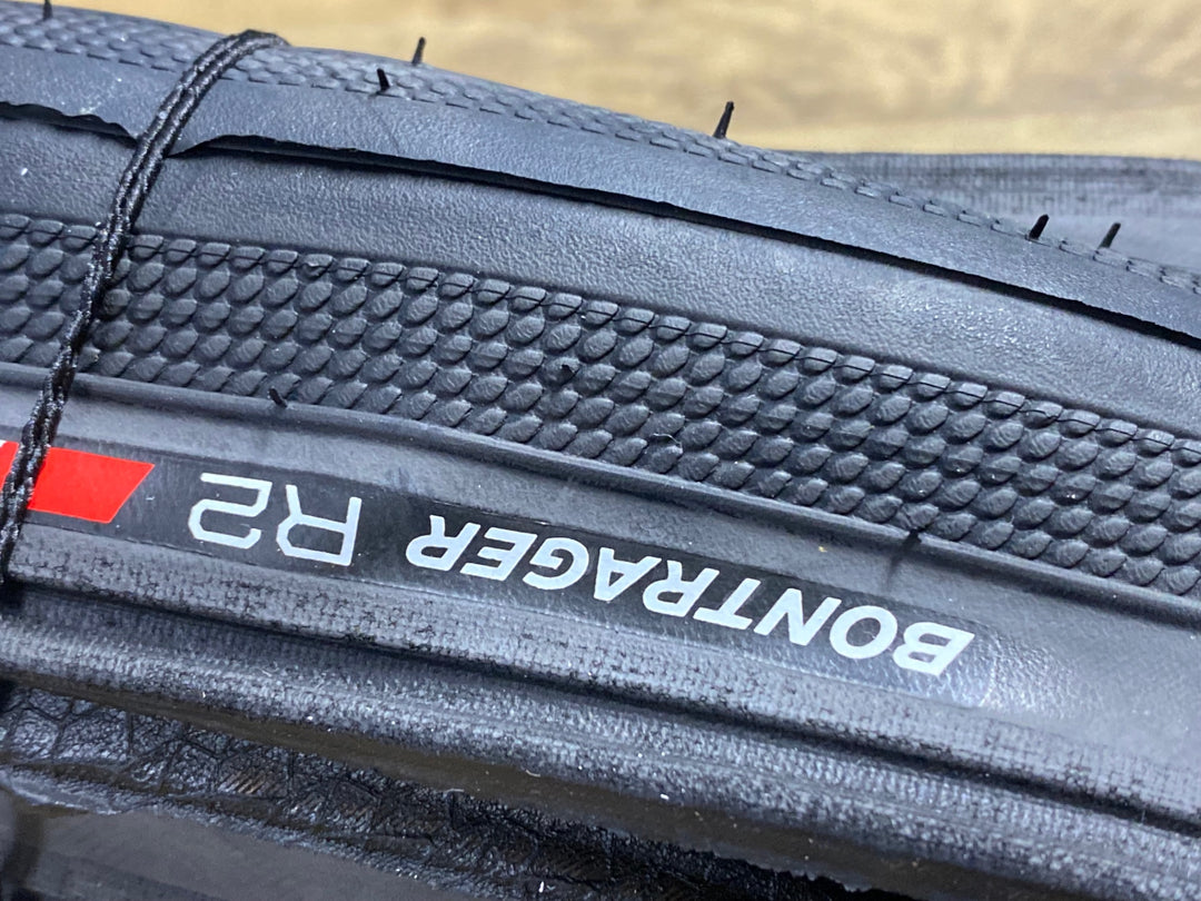 KK168 ボントレガー BONTRAGER R2 クリンチャータイヤ 700x28c