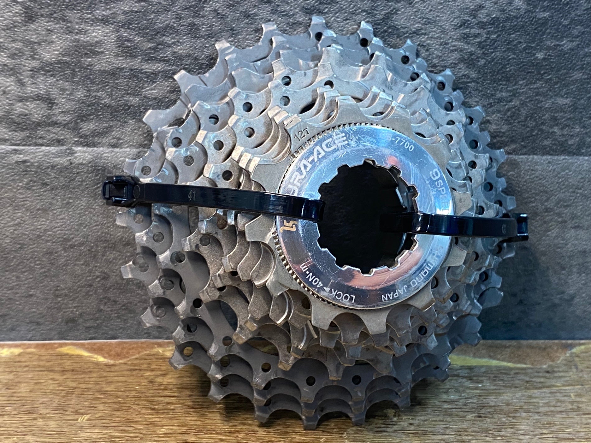 DURA-ACE CS-7700 HGカセットスプロケット 12-23 DURA-ACE 7700 CS 12