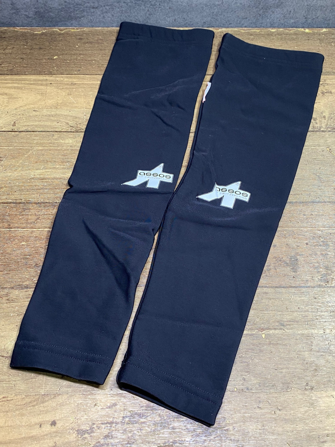JF004 アソス ASSOS アームウォーマー 黒 Ⅰ 裏起毛