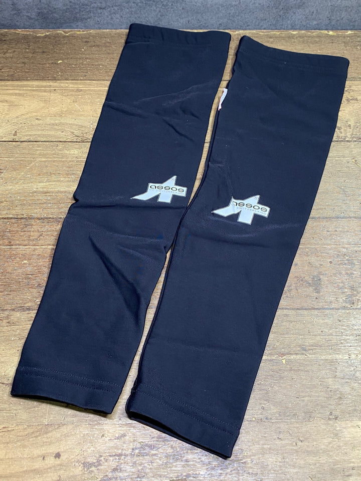 JF004 アソス ASSOS アームウォーマー 黒 Ⅰ 裏起毛