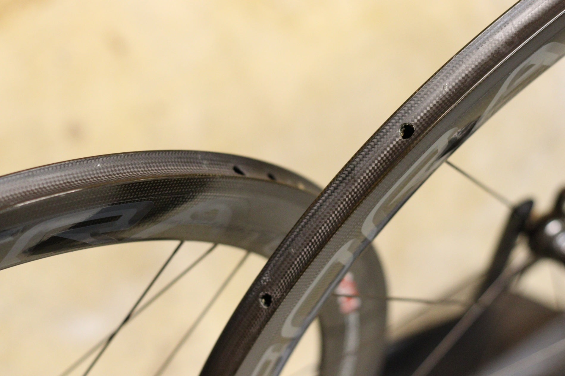 カンパニョーロ Campagnolo ボーラ ウルトラ BORA ULTRA TWO カーボン