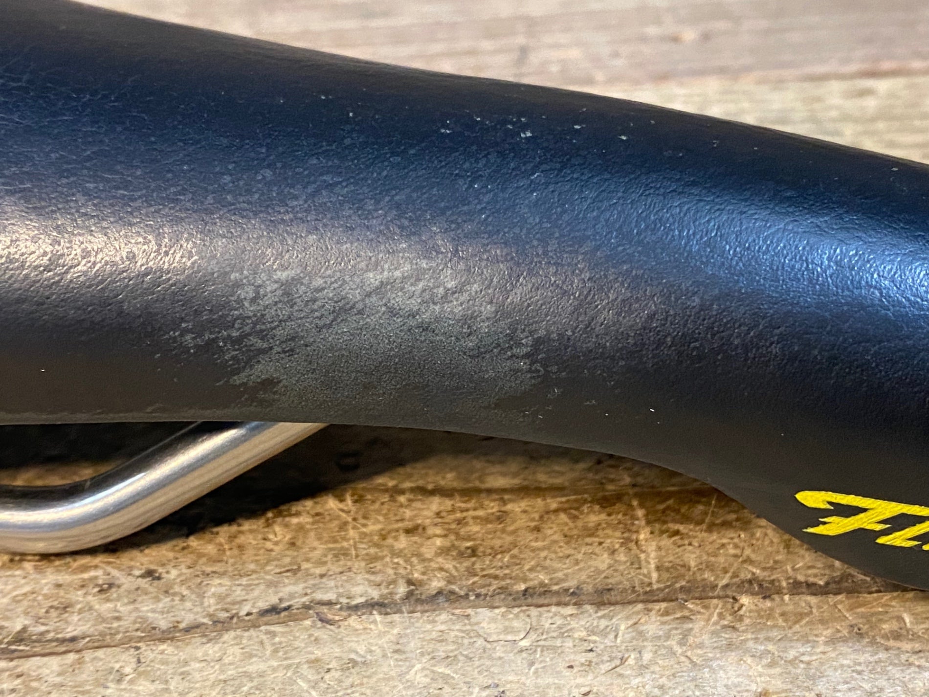 KA325 セライタリア selle italia Flite TITANIUM サドル チタンレール