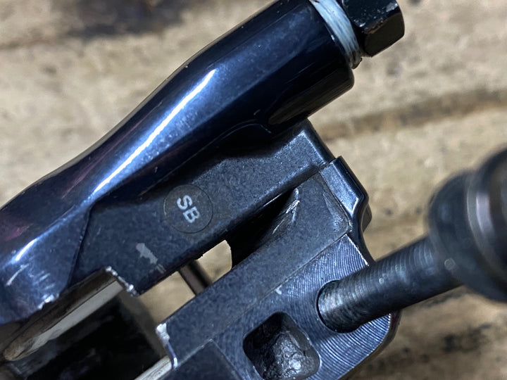 KM190 シマノ SHIMANO アルテグラ ULTEGRA BR-R8070 ディスクブレーキ 片側のみ
