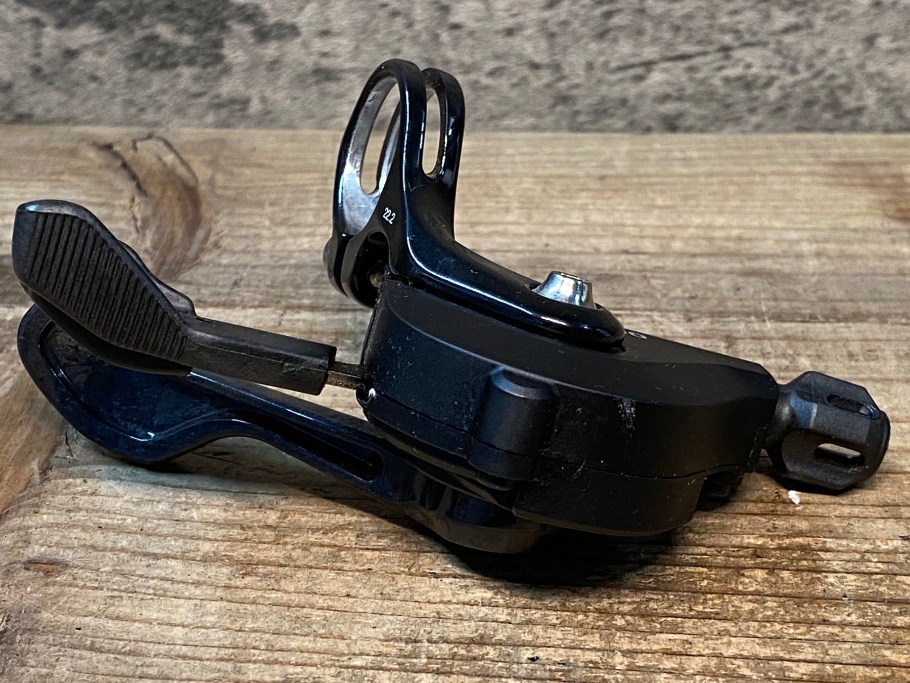 新品 SHIMANO SL-RS700 11速 右シフター 動作確認済 シマノ シマノ SL-RS700 シフトレバー 右レバーのみ 11速 ブラック