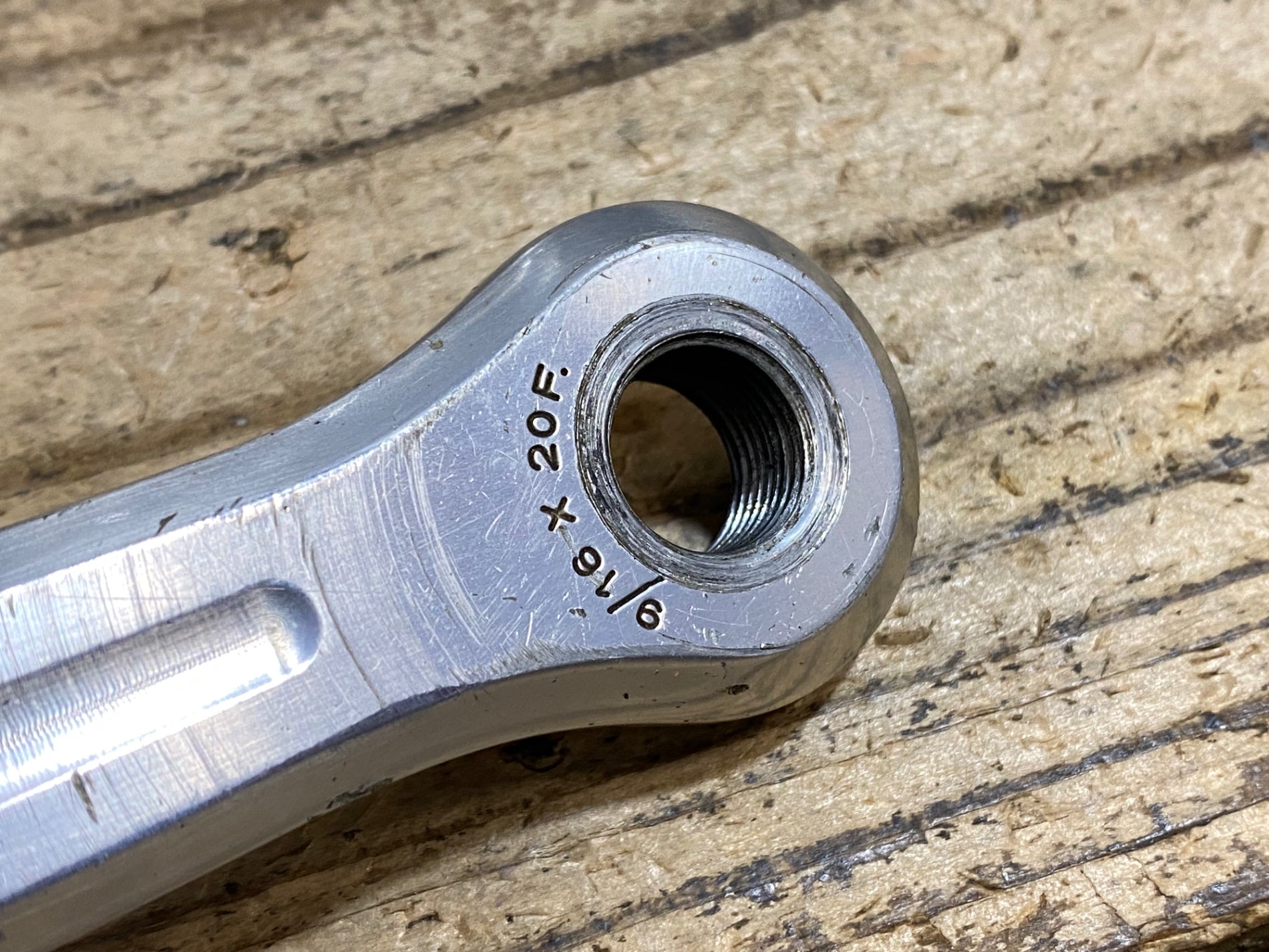 KC907 カンパニョーロ CAMPAGNOLO STRADA SUPER RECORD クランクセット