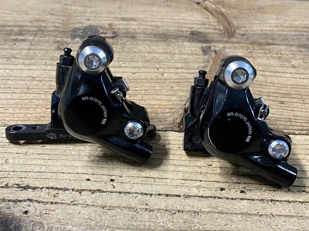 JN560 シマノ SHIMANO 105 BR-R7070 ディスクブレーキ キャリパー 前後セット