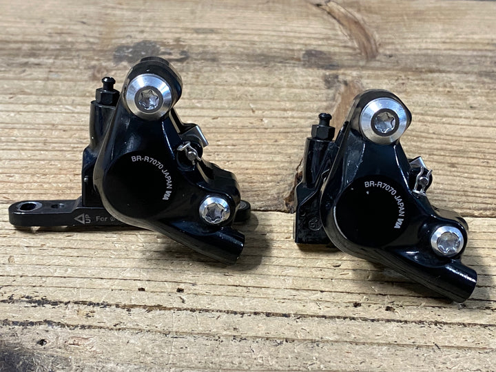 JN560 シマノ SHIMANO 105 BR-R7070 ディスクブレーキ キャリパー 前後セット