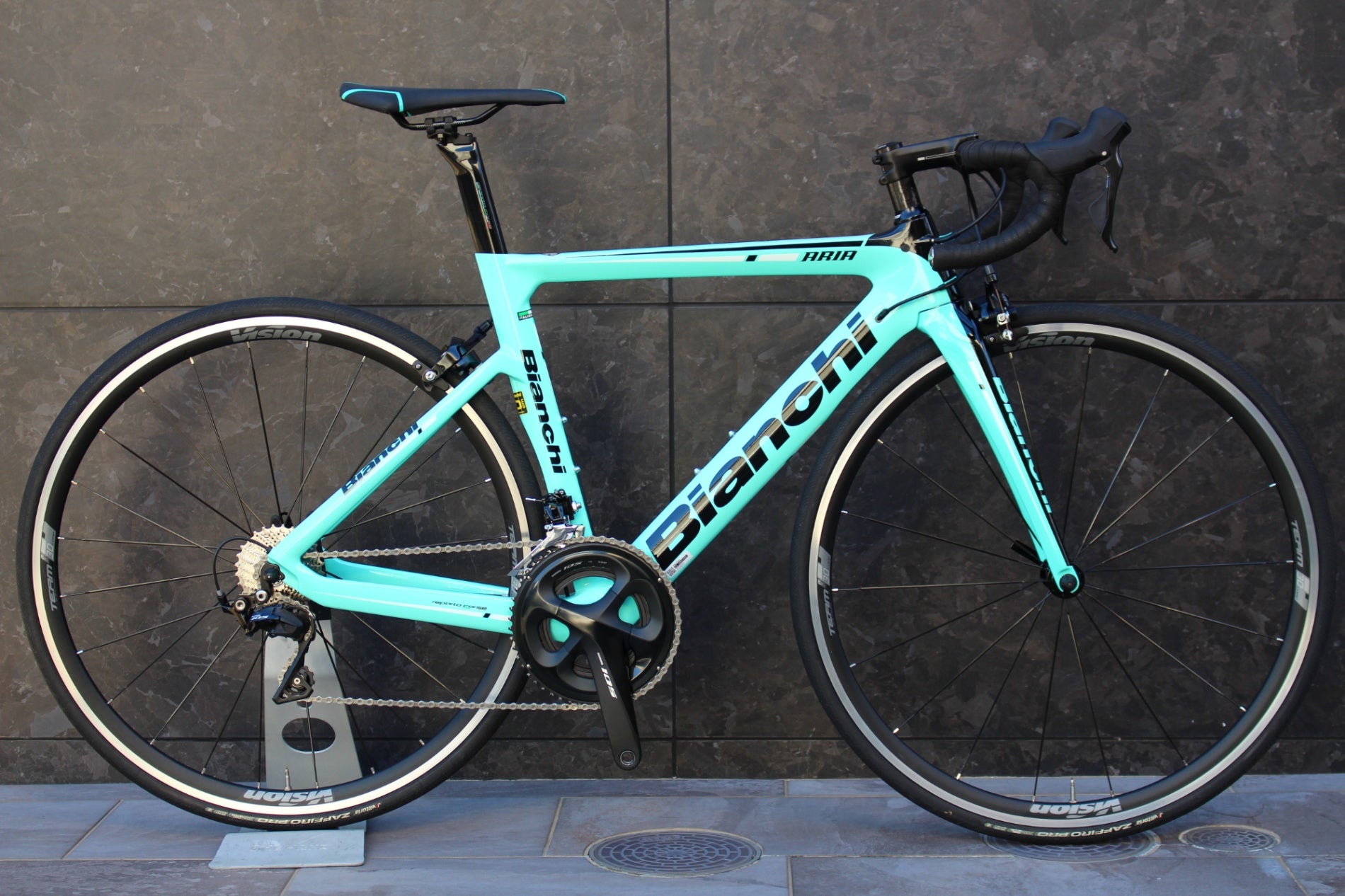 Bianchi ARIA 105 50サイズ　2019年モデル ビアンキ BIANCHI アリア ARIA 2019モデル 50サイズ シマノ 105 R7000