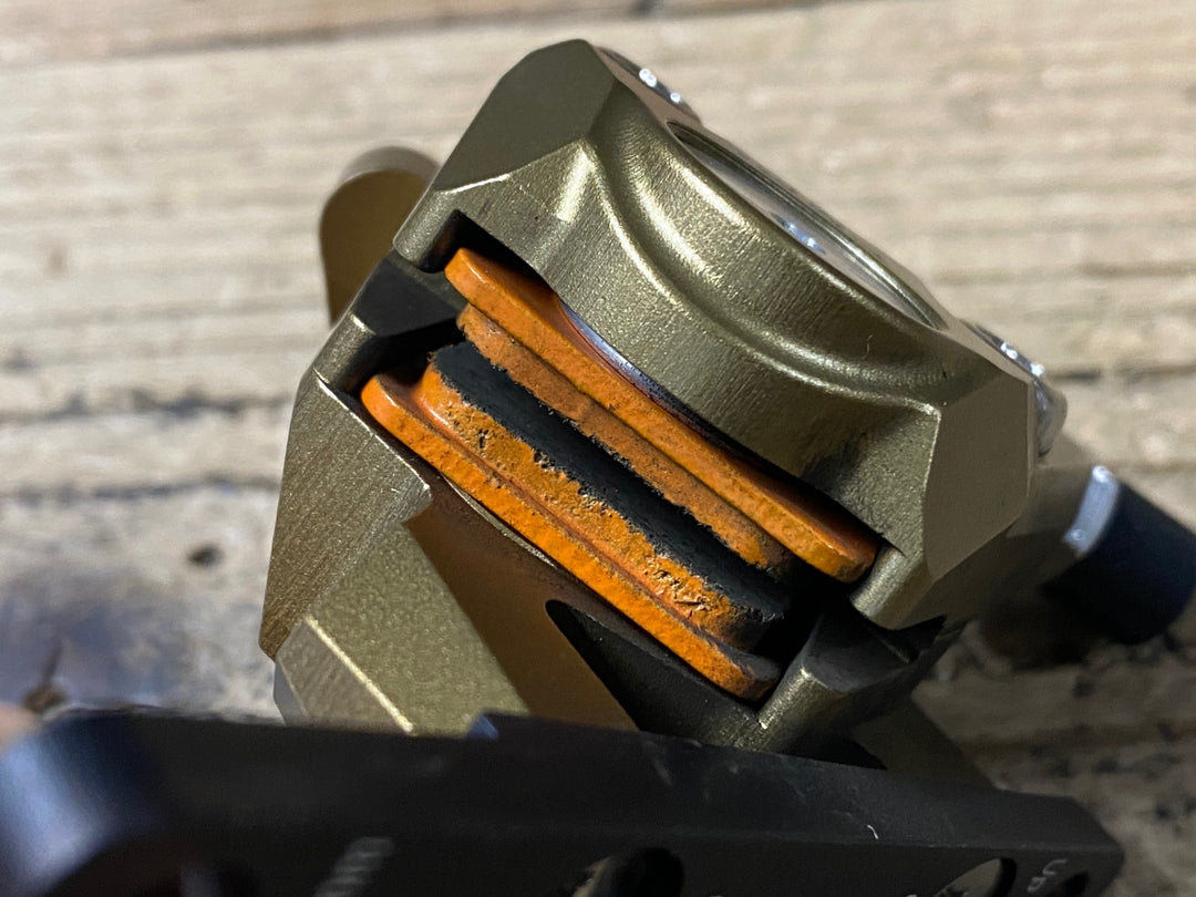 KM485 グロータック GROWTAC イコール EQUAL フラットマウント カシマコート 前後セット