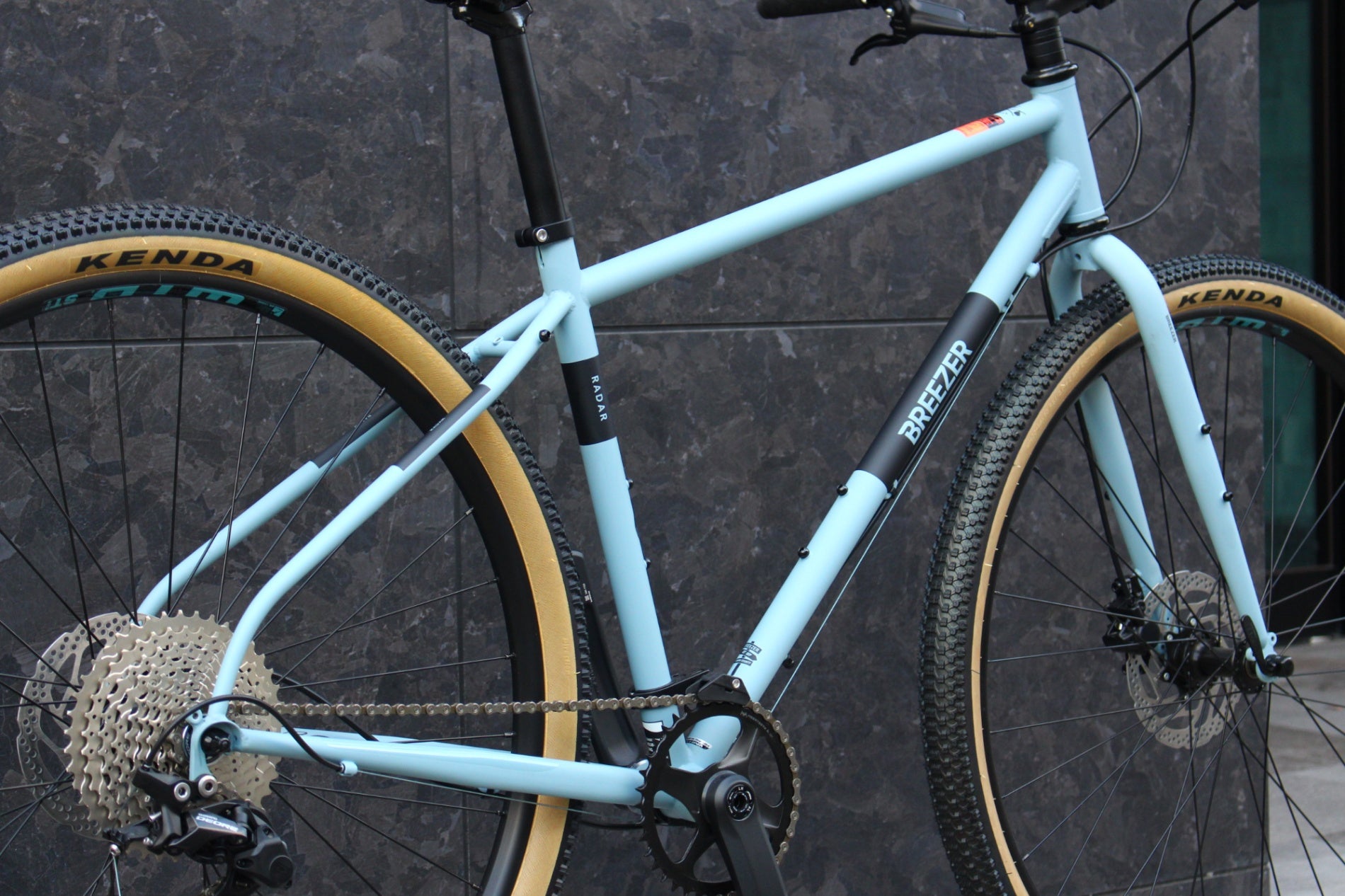 未走行品！ブリーザー BREEZER ラダー カフェ RADAR CAFE 2025 XS