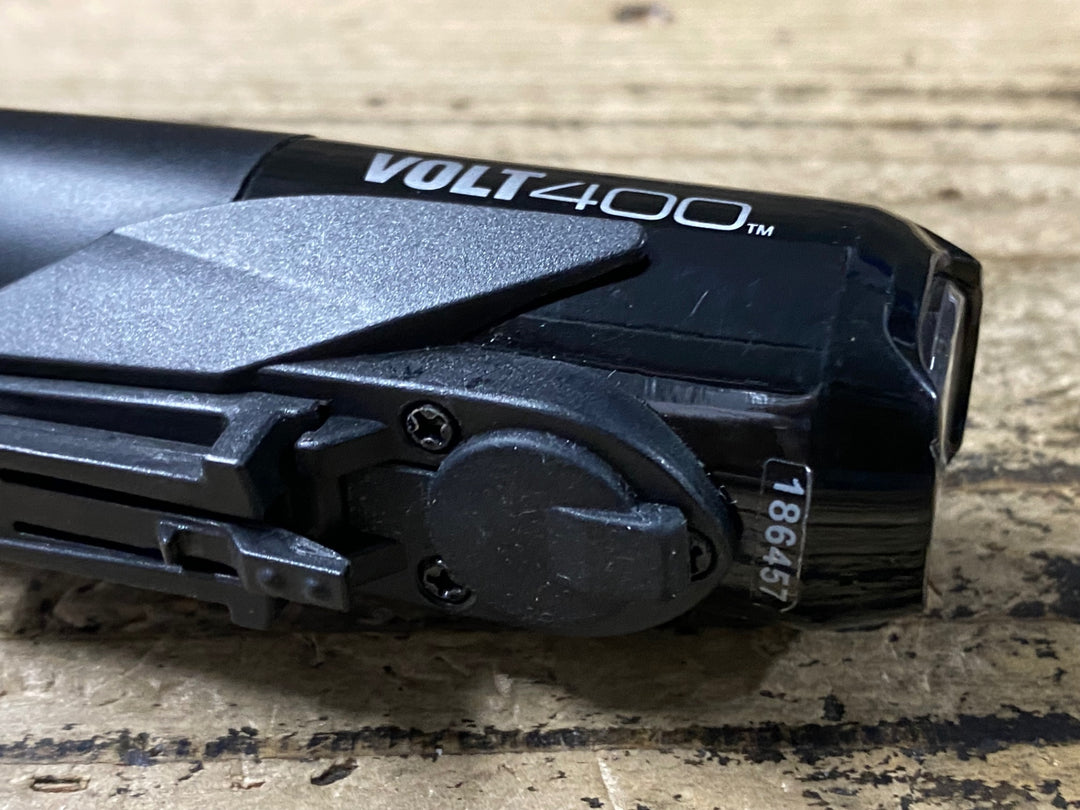 KD191 キャットアイ CATEYE VOLT400 フロントライト 点灯確認済