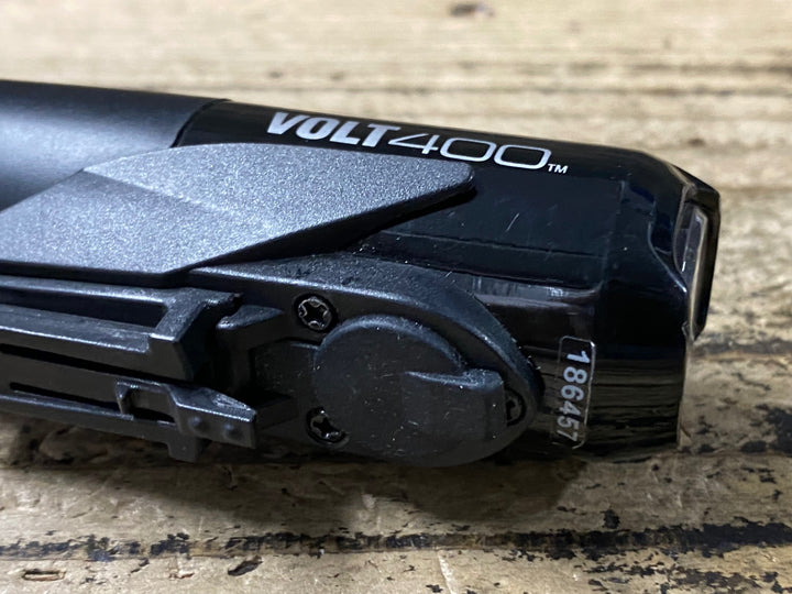 KD191 キャットアイ CATEYE VOLT400 フロントライト 点灯確認済