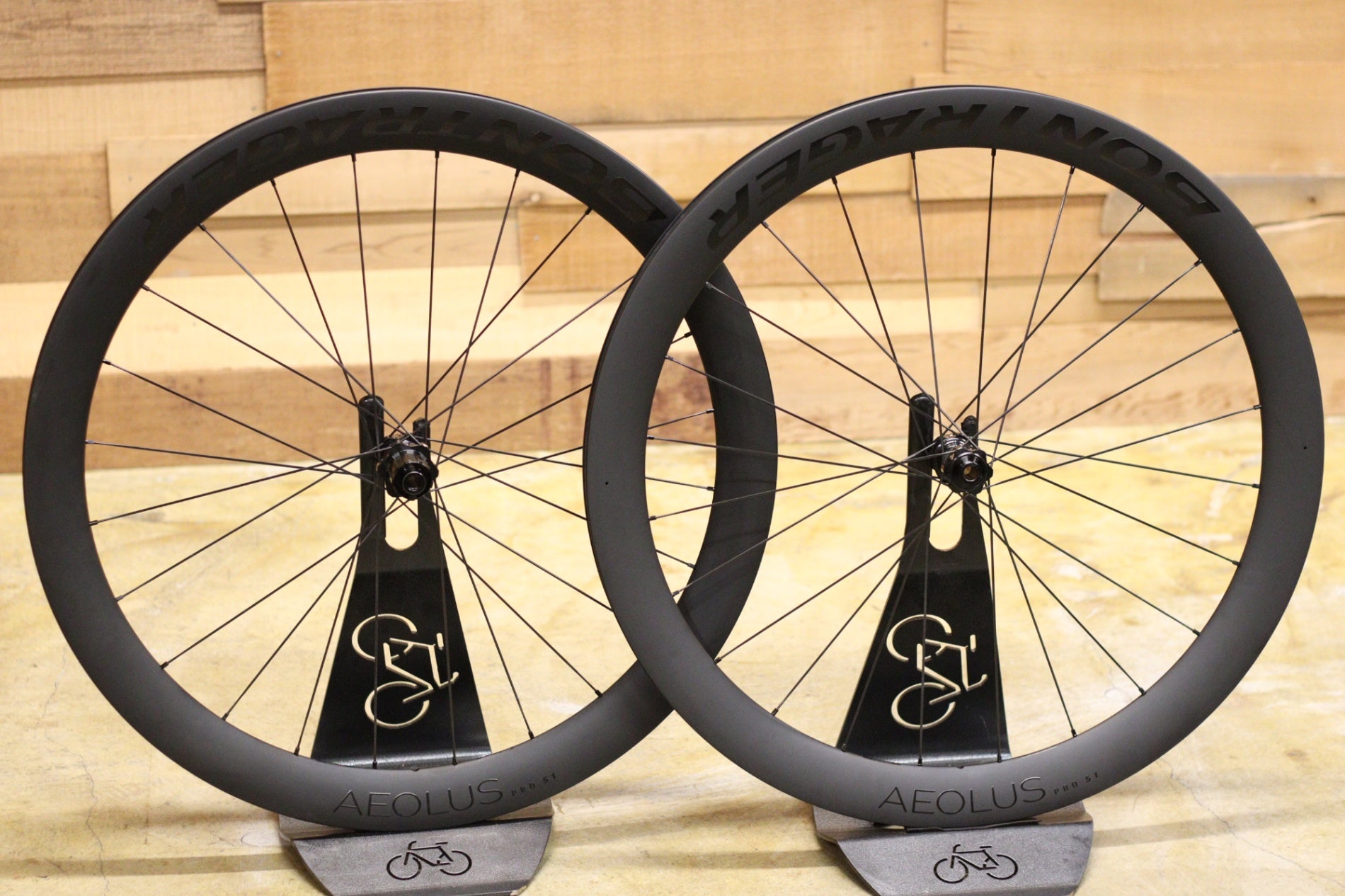 ボントレガー BONTRAGER アイオロス プロ ディスク AEOLUS PRO 51 DISC